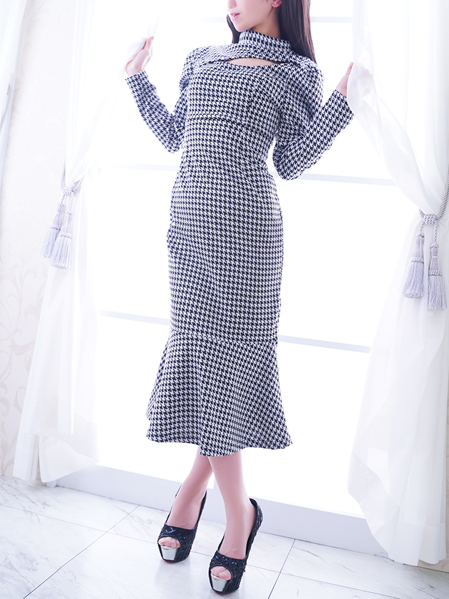 織田 奈那