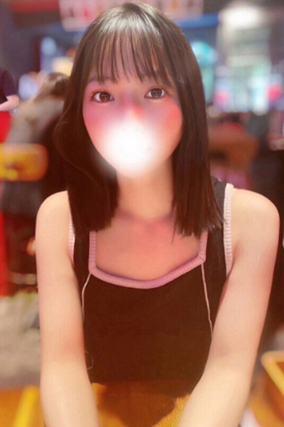 松井なこ