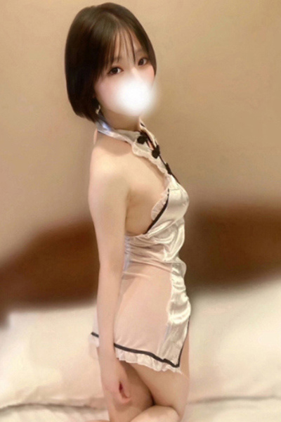 松井なこ
