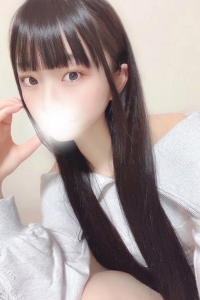 篠崎ななみ