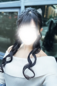 一色まう