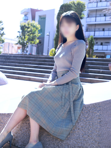 あやな