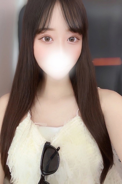 黒咲かのん