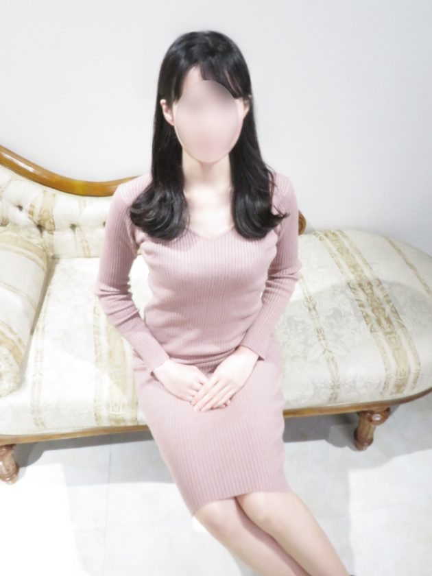 春田 葵