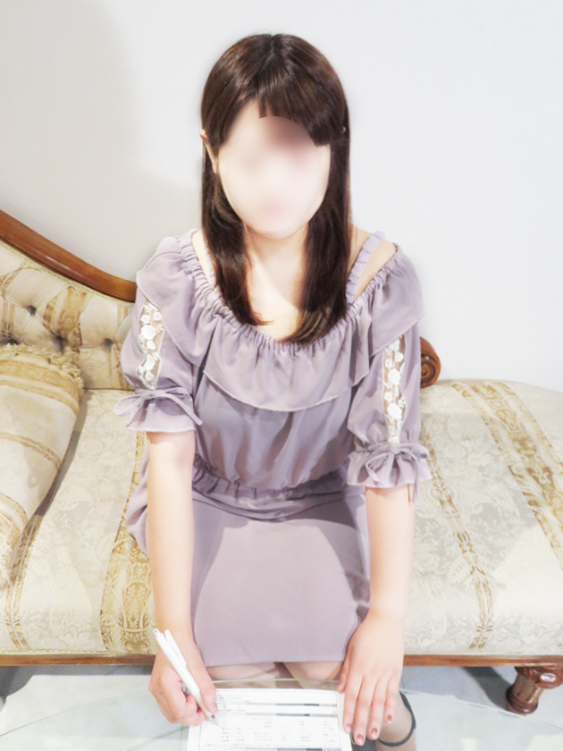 宇野 しおり