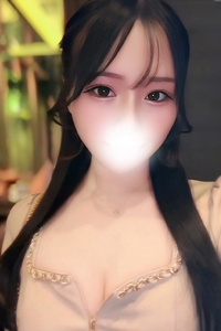 若月さくや