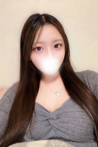 渚りろ