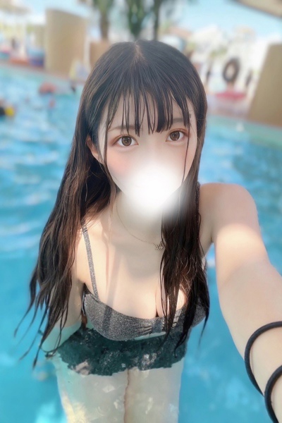 桐谷えみか