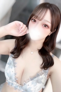 東条りさ