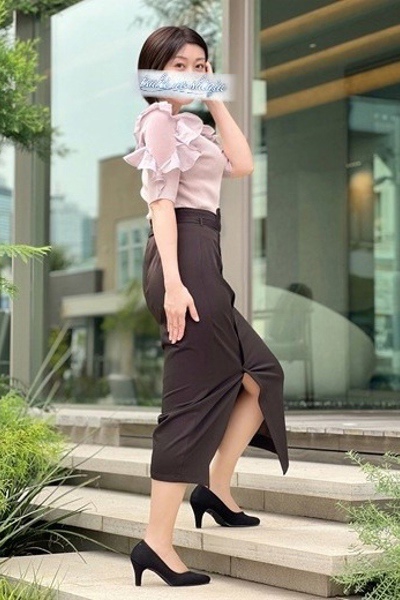 安田りさ