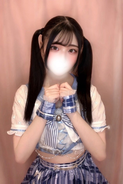 叶内こころ