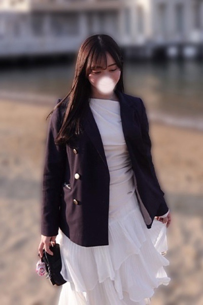 白崎ゆのん